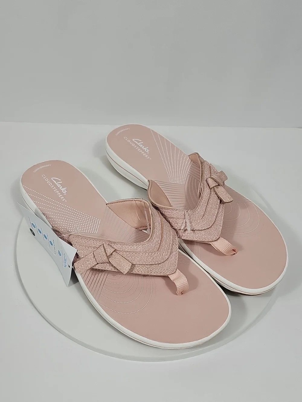 NWT Clarks Cloudsteppers Cushion Soft Bow Thong Sandals Blush Pink 12